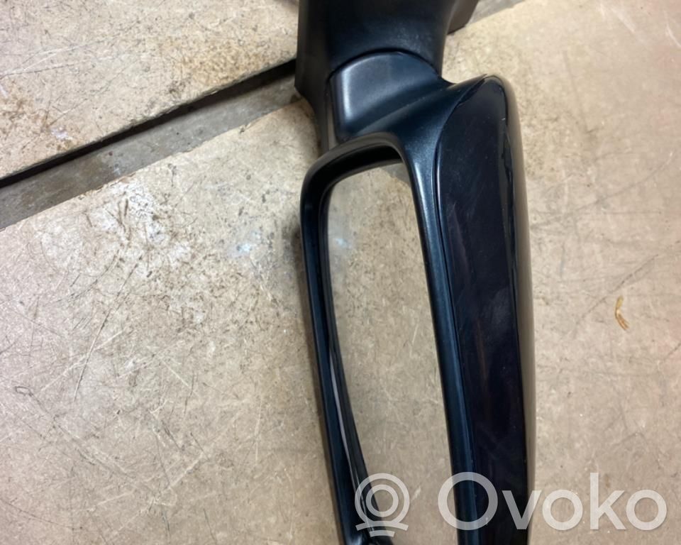 Toyota Avensis T250 Elektryczne lusterko boczne drzwi 