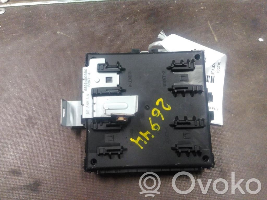KIA Niro Module de contrôle sans clé Go 