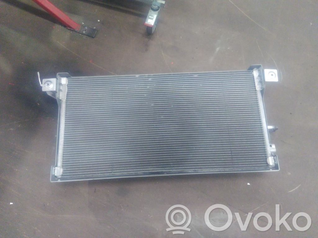 Mercedes-Benz Sprinter W906 Radiatore di raffreddamento 