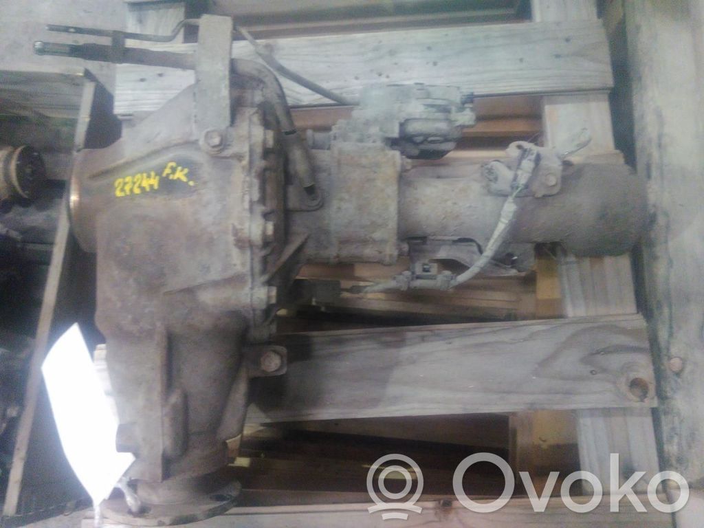 Toyota Hilux (AN120, AN130) Differenziale anteriore