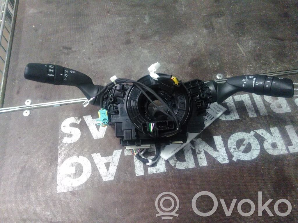 Toyota Corolla Cross Multifunctional control switch/knob 