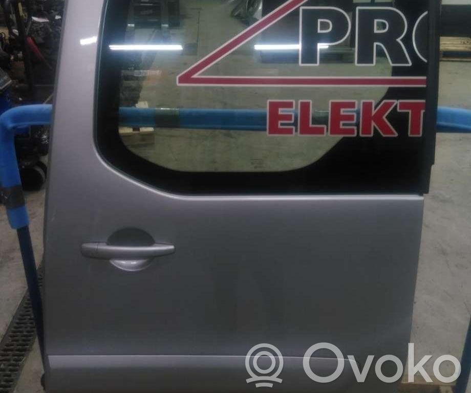 Peugeot Partner Side sliding door 