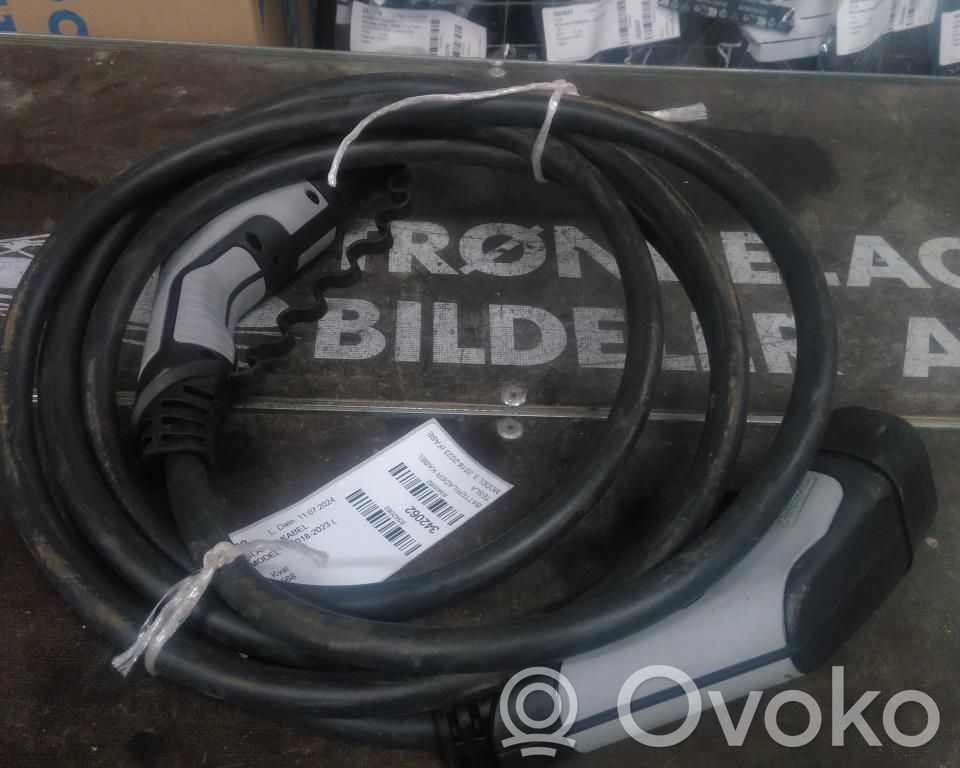 Electric car charging cable   TYPE2,LADESTASJON,LADESTASJON,TYPE2