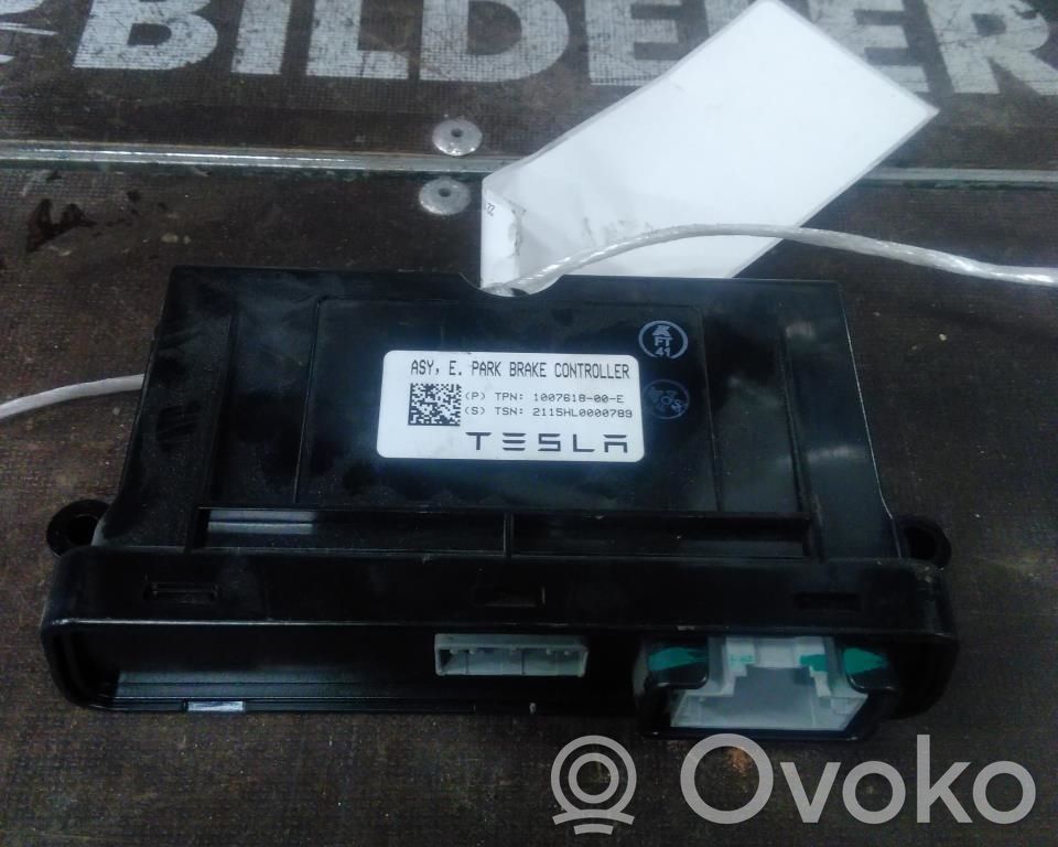Module de commande de frein à main   100761800E,100761800E