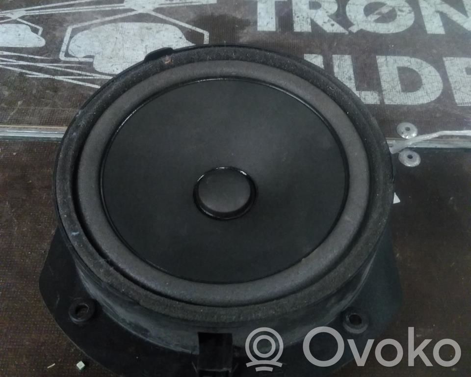 Tesla Model S Etuoven kaiutin 