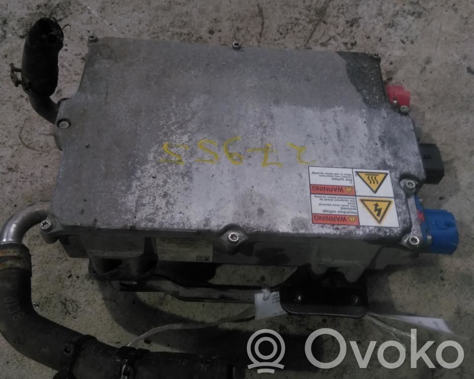Inversor/convertidor de voltaje   102866500B,102866500B