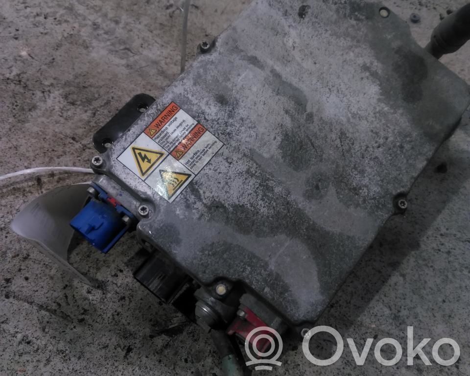 Inversor/convertidor de voltaje   102866500C,102866500C