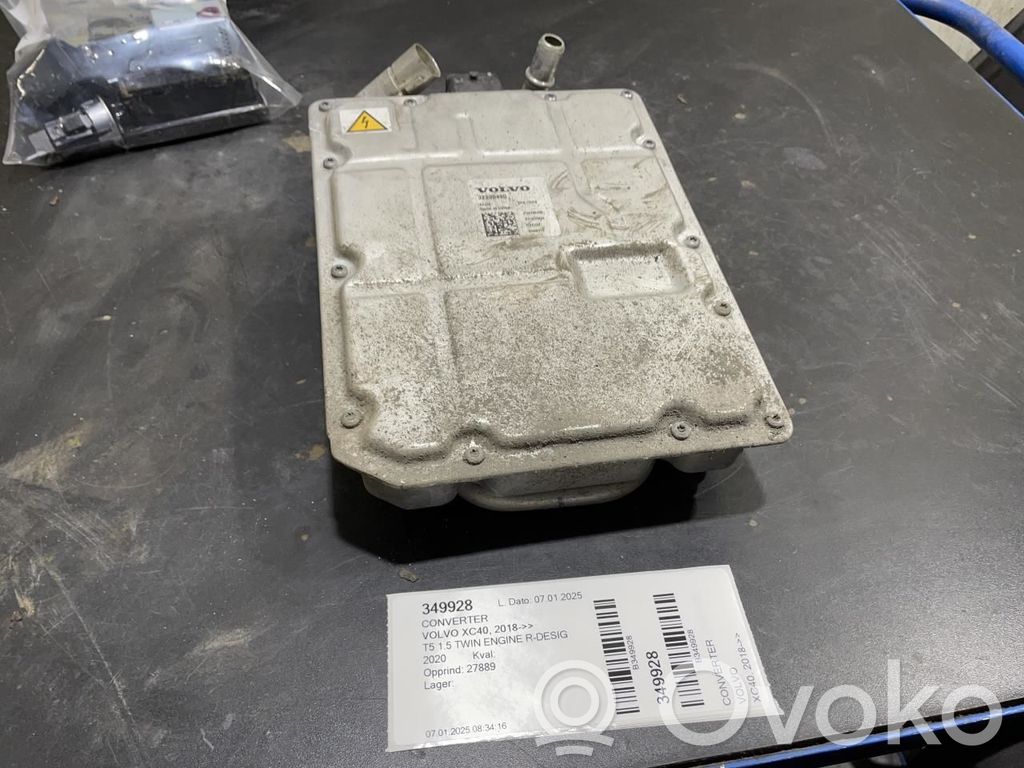 Volvo XC40 Convertitore di tensione inverter
