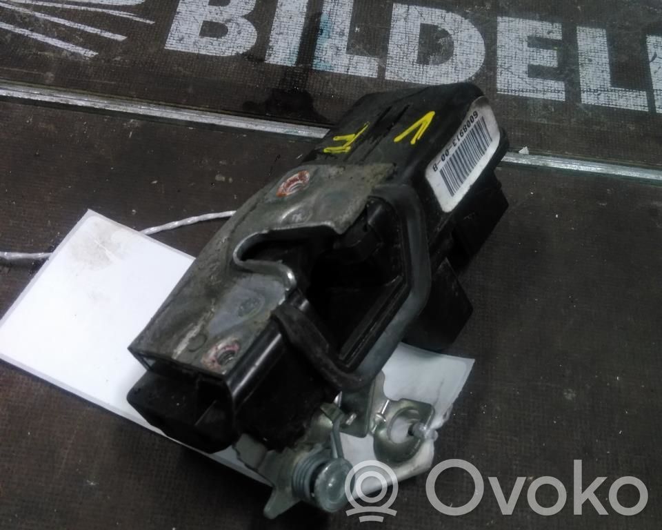 Tesla Model S Etuoven lukko 