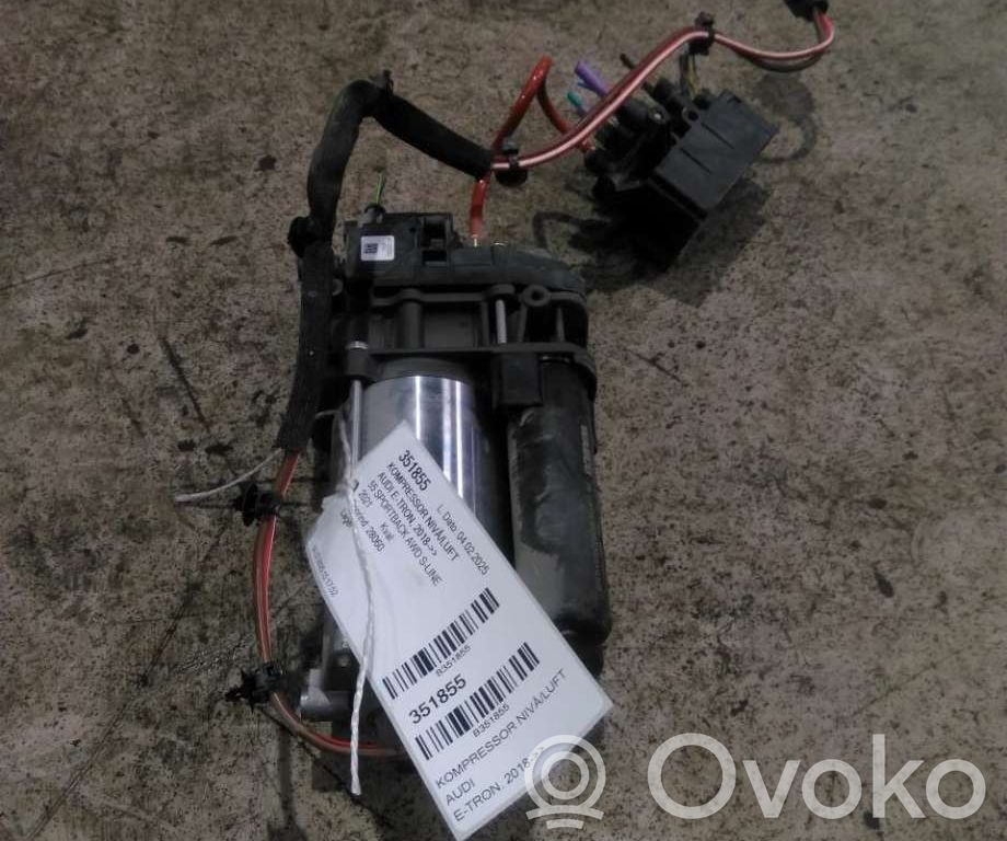 Audi e-tron Compresor/pompă suspensie pneumatică 