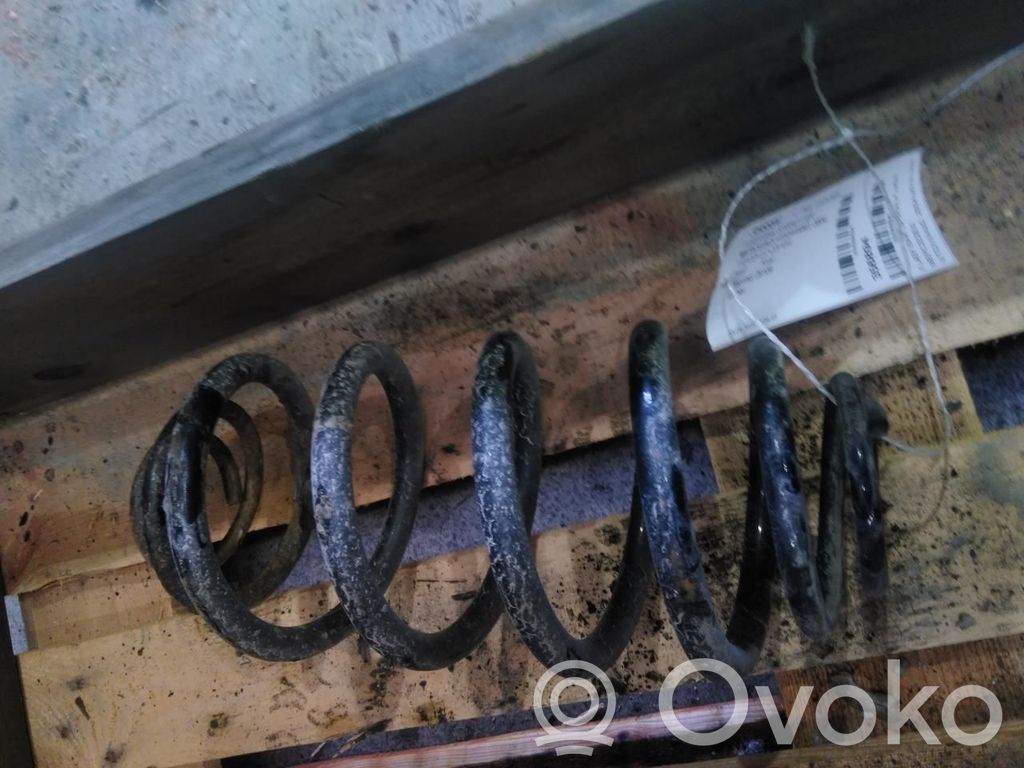 Mercedes-Benz Vito Viano W639 Podkładka / Gniazdo sprężyny tylnej 