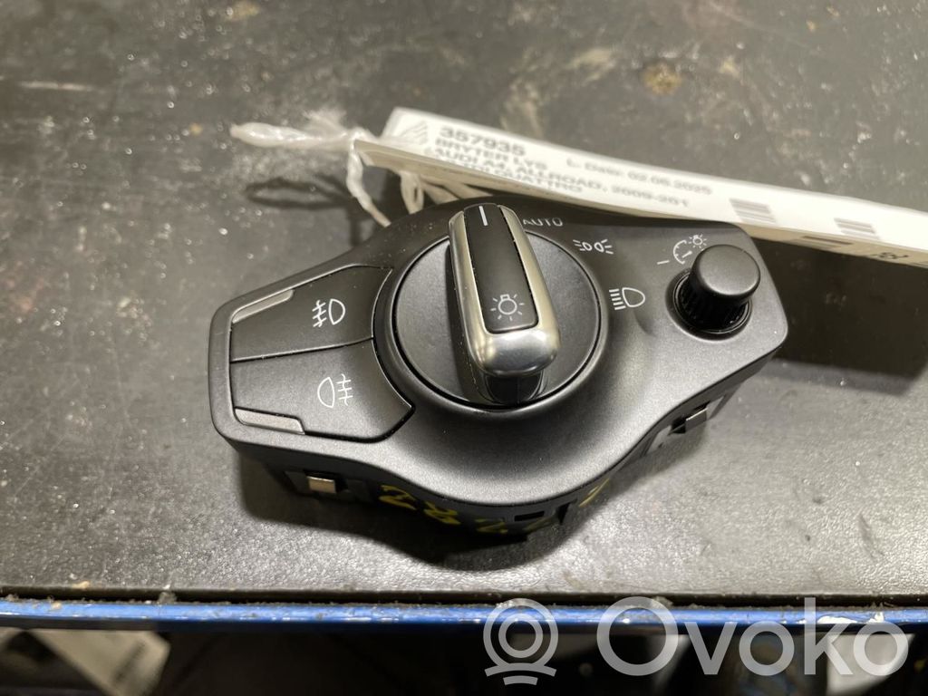 Lichtschalter   8K0941531AS,8K0941531AS