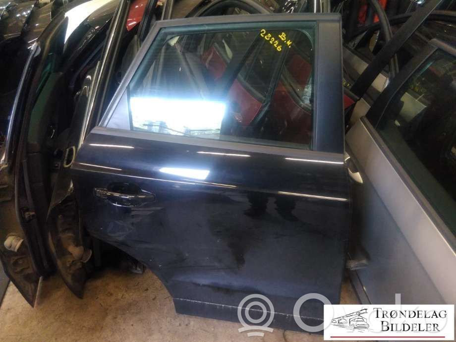 Audi Q3 8U Puerta trasera 