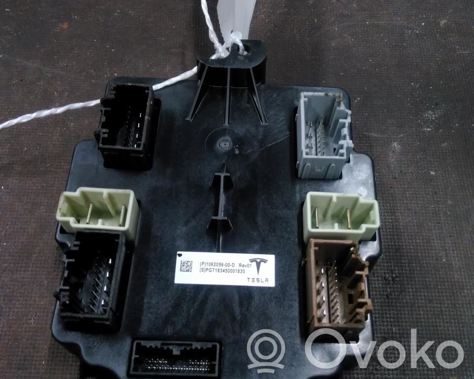 Door control unit/module   106205600D,106205600D