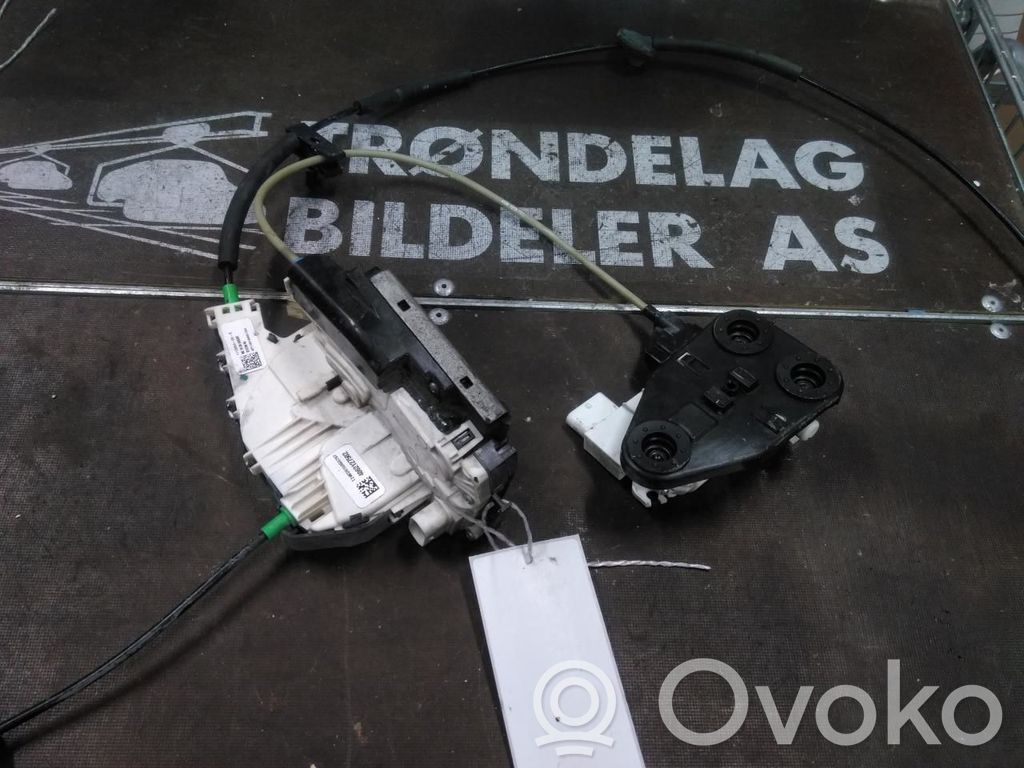 Tesla Model X Etuoven lukko 