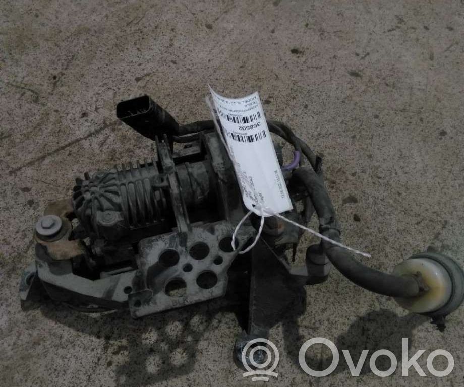 Tesla Model S Compresor/bomba de la suspensión neumática 