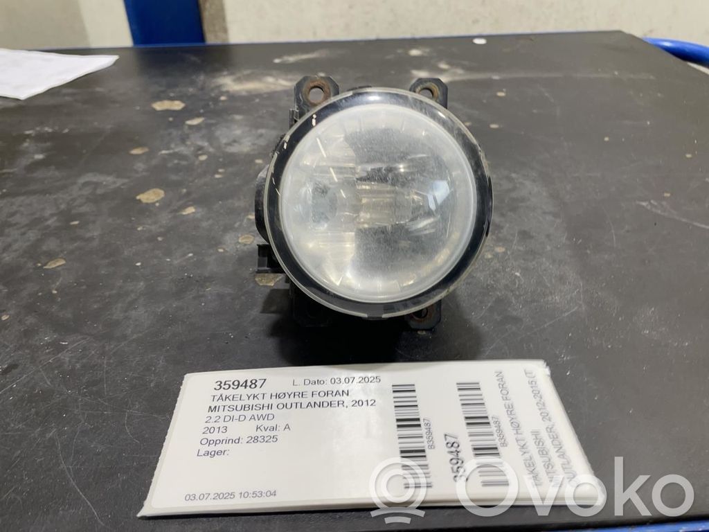 Mitsubishi Outlander Front fog light 