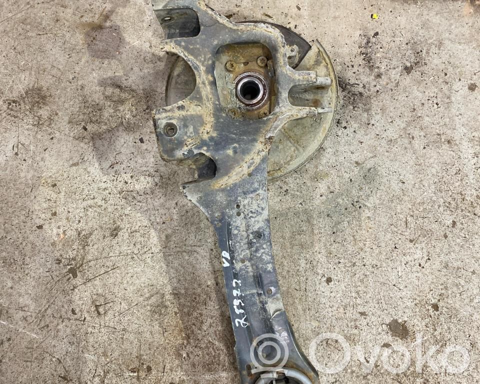 Volvo V60 Achsschenkel hinten 