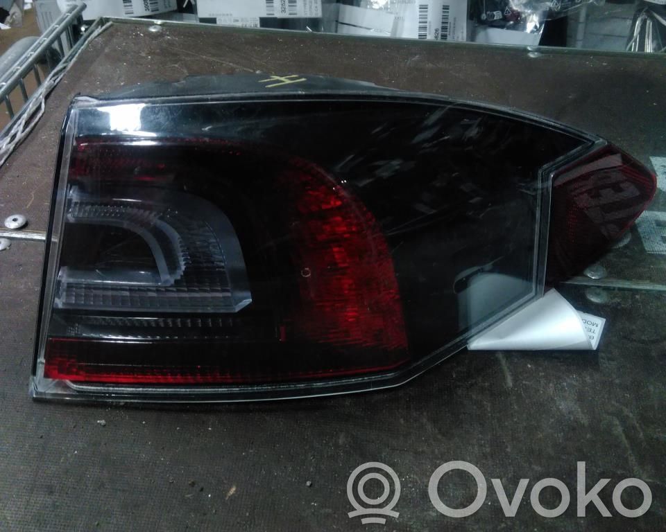 Rear/tail lights   600592100E,600592100E
