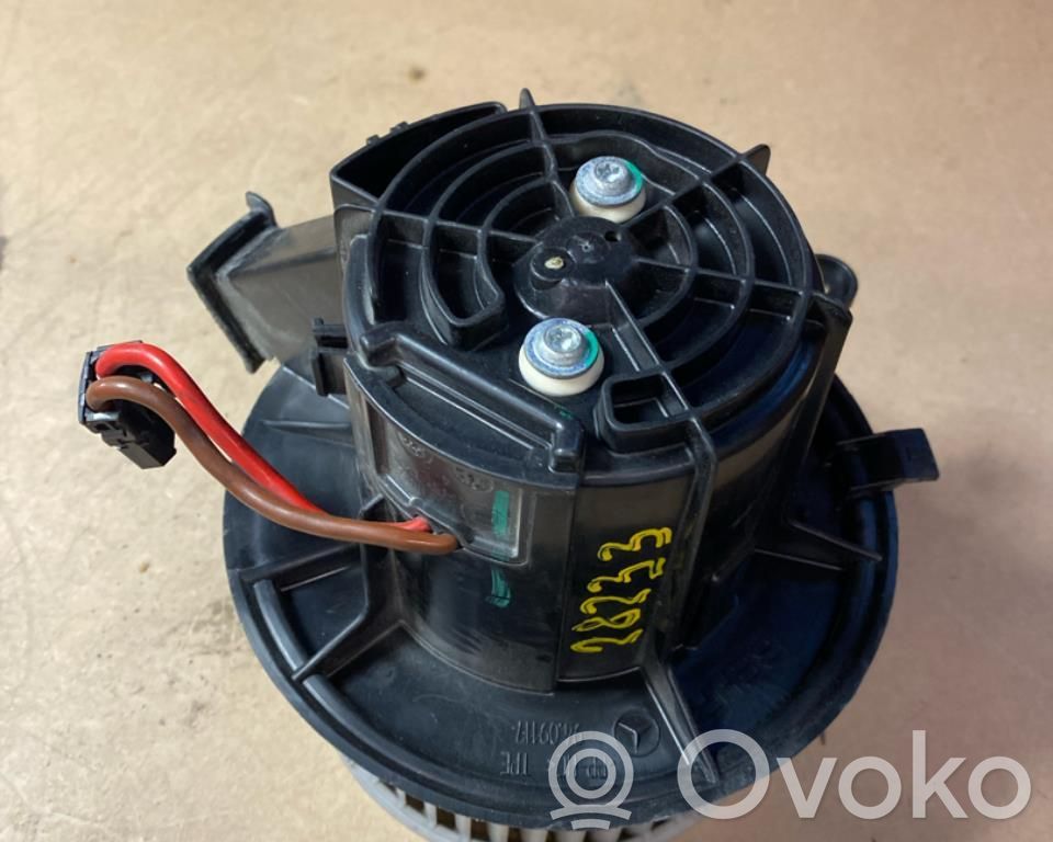 Mercedes-Benz E W212 Ventola riscaldamento/ventilatore abitacolo 
