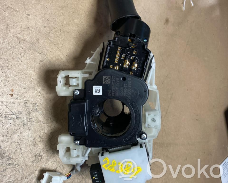 Mitsubishi Outlander Interrupteur / bouton multifonctionnel 