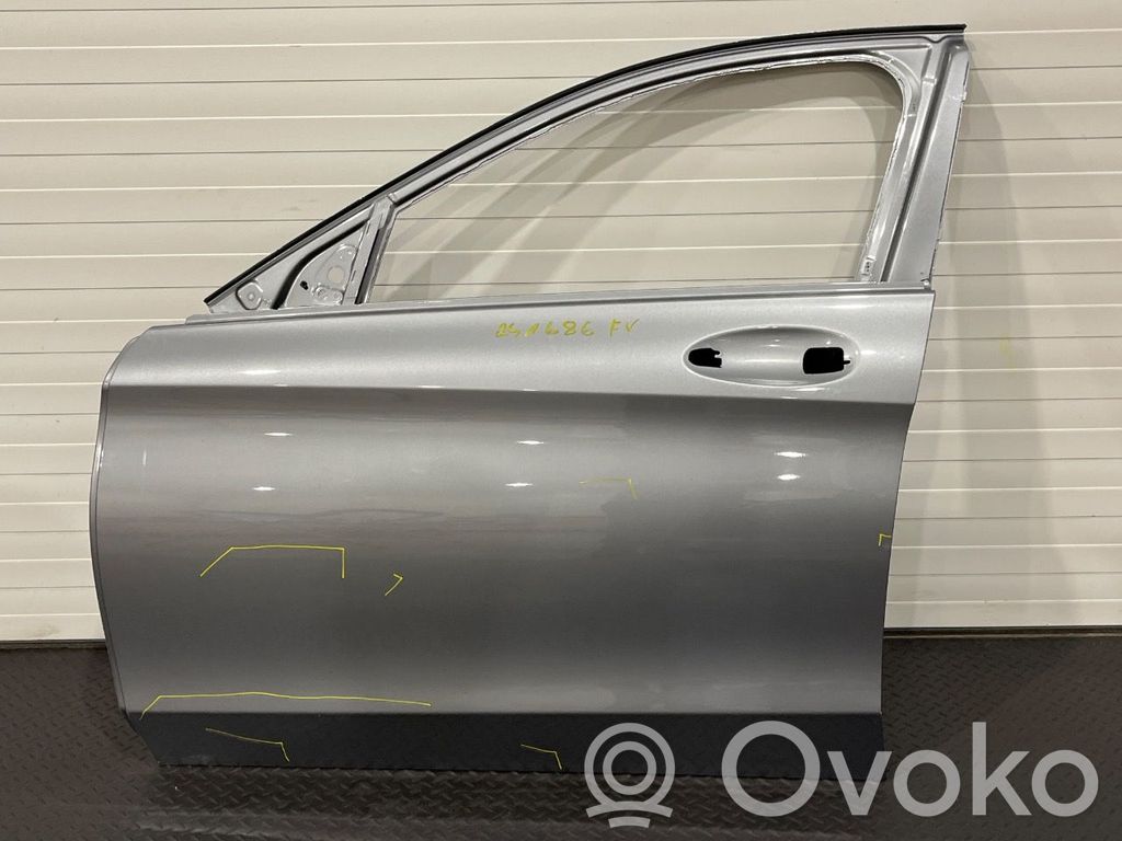 Toyota Corolla E140 E150 Puerta delantera 