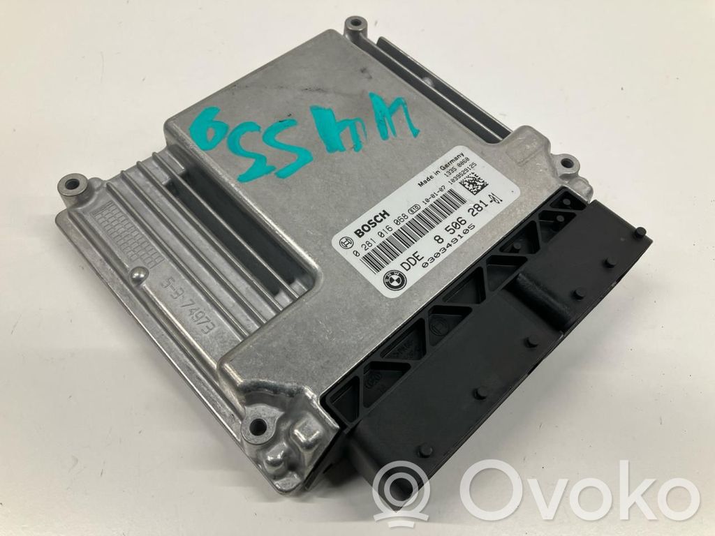 BMW 1 E81 E87 Engine control unit/module ECU 