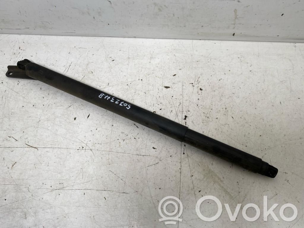 KIA Sorento Tailgate/trunk strut/damper 