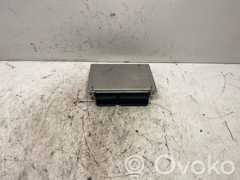 Audi A4 S4 B7 8E 8H Unité de commande, module ECU de moteur 