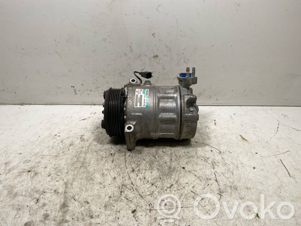 Volvo V40 Klimakompressor Pumpe 