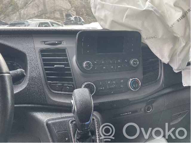 Ford Transit Custom Head unit multimedia control 