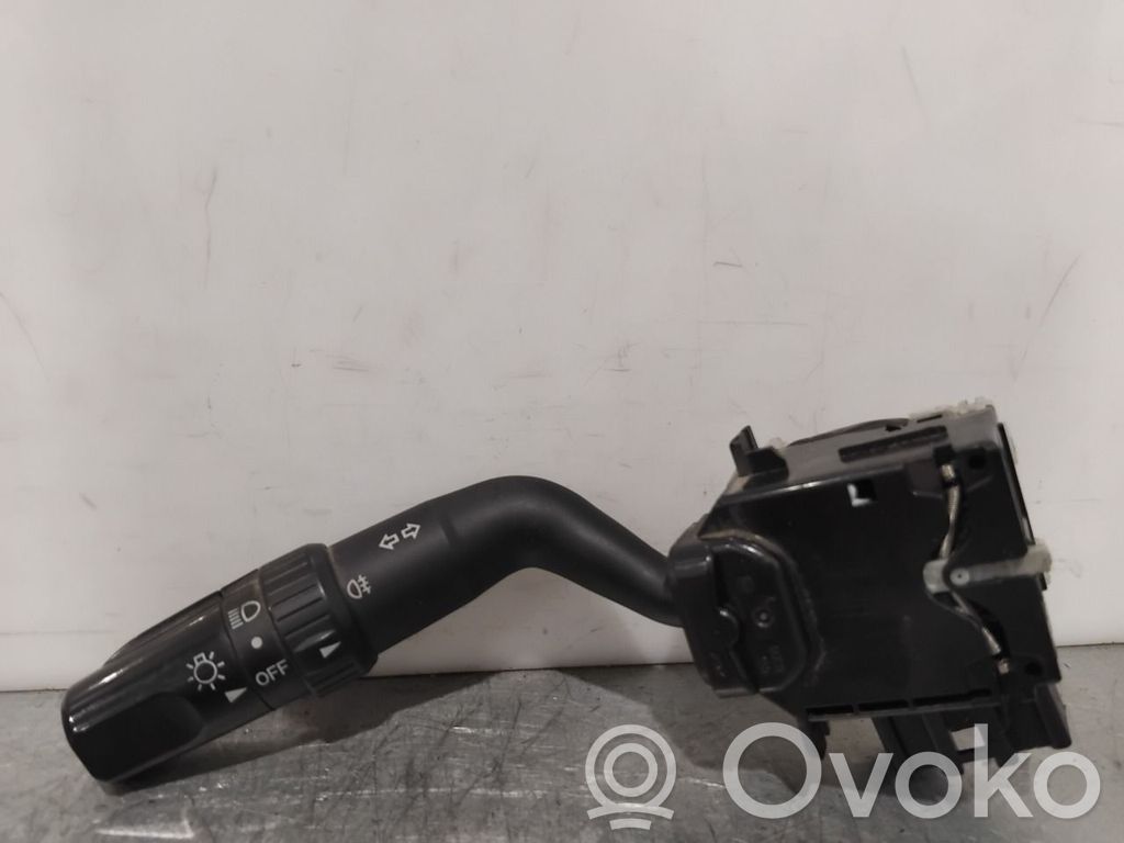 Mazda BT-50 Autres commutateurs / boutons / leviers 