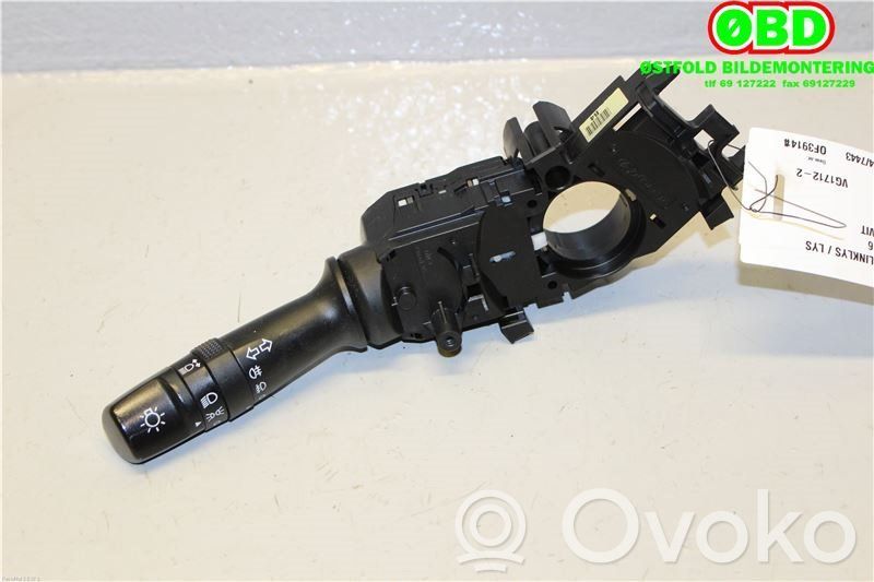 KIA Rio Altri interruttori/pulsanti/cambi 