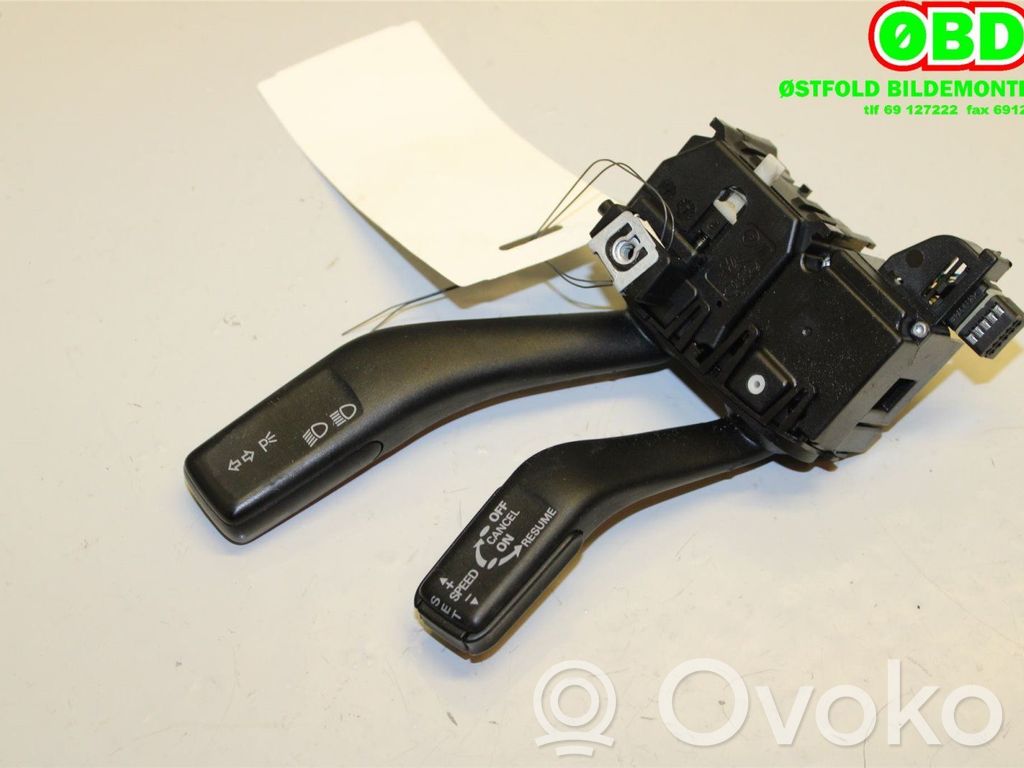 Audi A3 S3 8P Sonstige Schalter / Griffe / Umschalter 