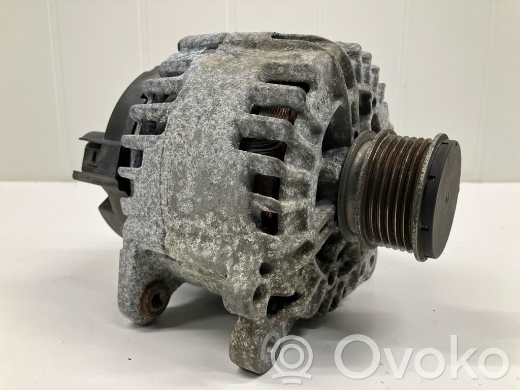 Skoda Octavia Mk2 (1Z) Alternador 