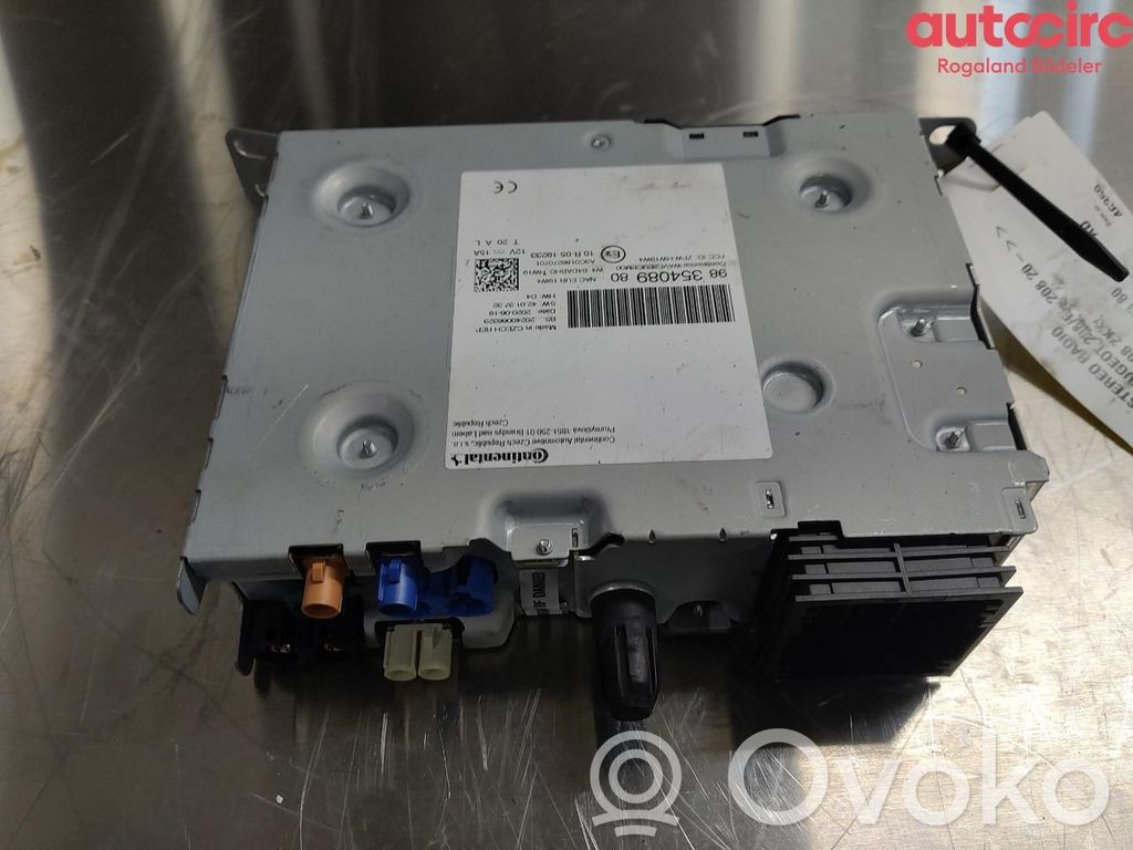 Peugeot 208 II Panel / Radioodtwarzacz CD/DVD/GPS 