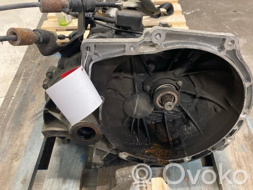 Volvo V70 Manualna 6-biegowa skrzynia biegów 