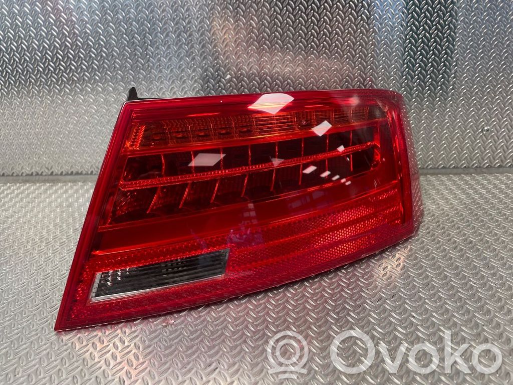 Audi A5 8T 8F Lampă spate în caroserie 