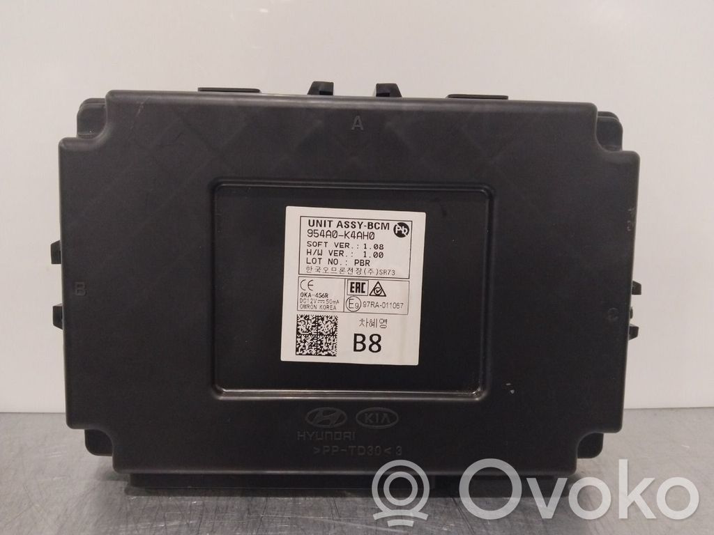 Hyundai Kona I Central body control module 