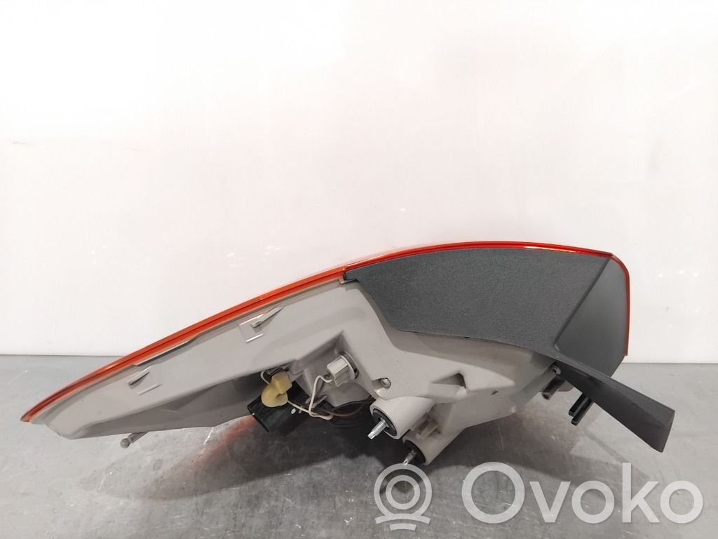 Opel Astra J Rear/tail lights