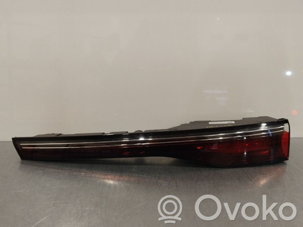 Renault Megane IV Rear/tail lights 