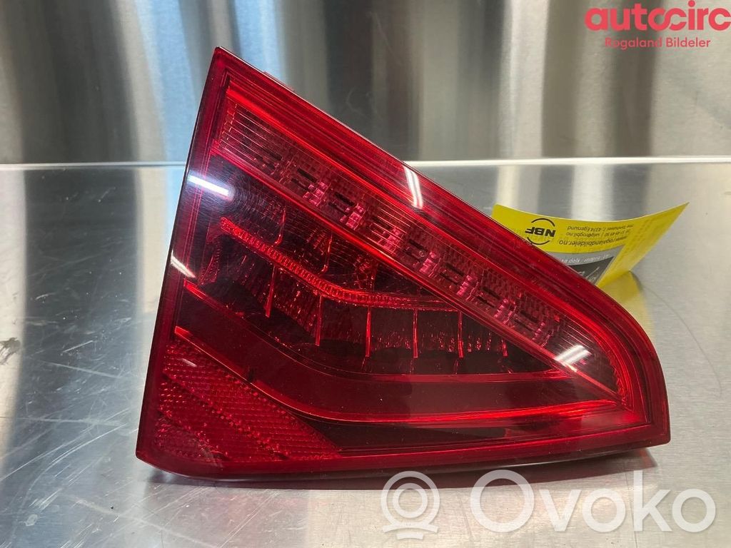 Audi A5 8T 8F Lampă spate în caroserie 