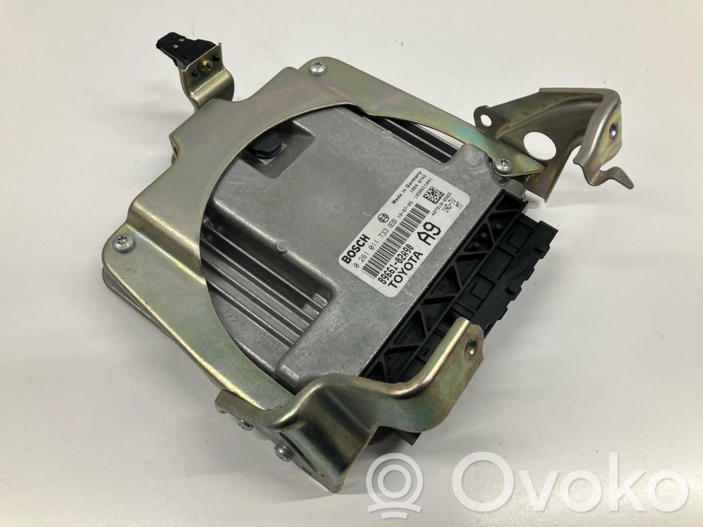 Toyota Corolla E120 E130 Engine control unit/module ECU 