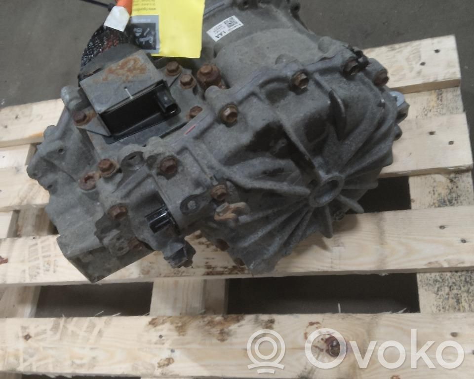 Silnik elektryczny samochodu   TG10504201,TG10504201,TG10504201,TG10504201
