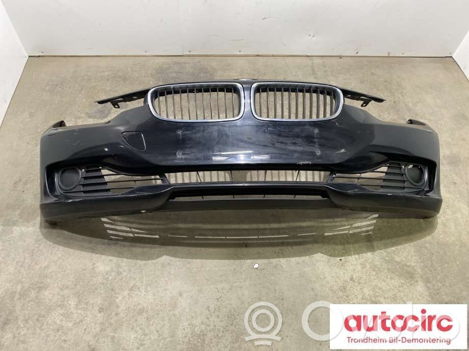 BMW 3 F30 F35 F31 Priekinis bamperis 