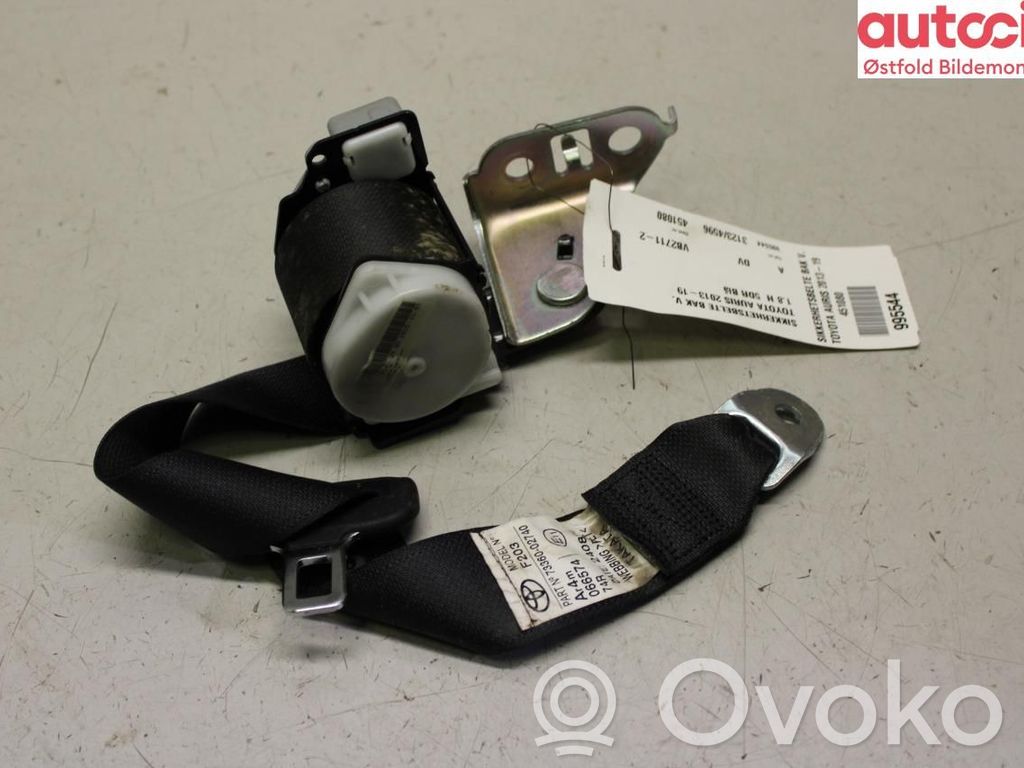 Toyota Auris E180 Cinturón trasero 