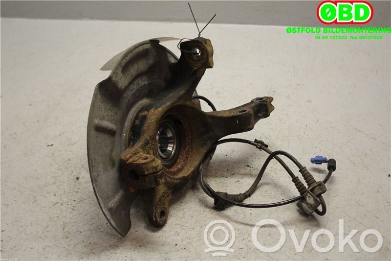Suzuki SX4 Mangueta de dirección de rueda delantera 