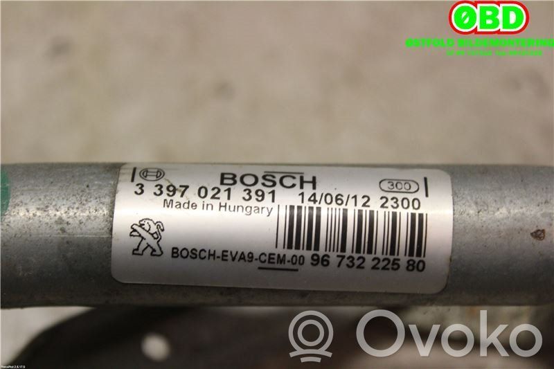 Peugeot 208 I Articulație ștergător față