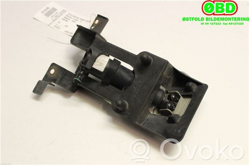 Mazda 5 Ajovalonpesimen pesusuutin 