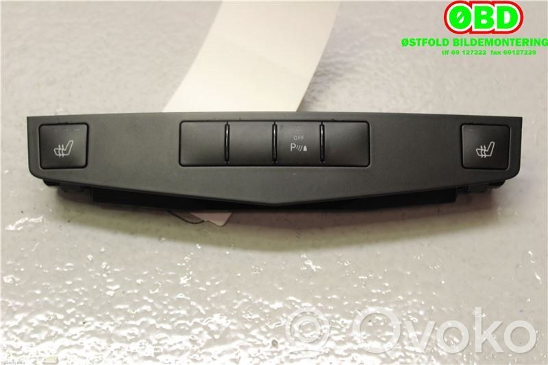Mercedes-Benz C W204 Otros interruptores/perillas/selectores 